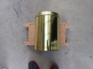 加工台の缶 加工台の缶