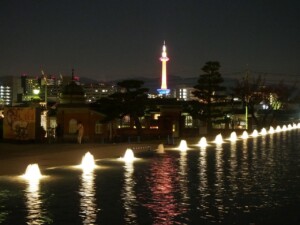 国立博物館から京都タワー夜景 国立博物館から京都タワー夜景